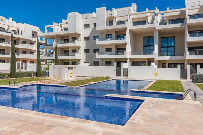 Image No.30-2 Bed Apartment for sale