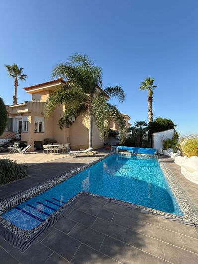 Image No.11-3 Bed Villa for sale