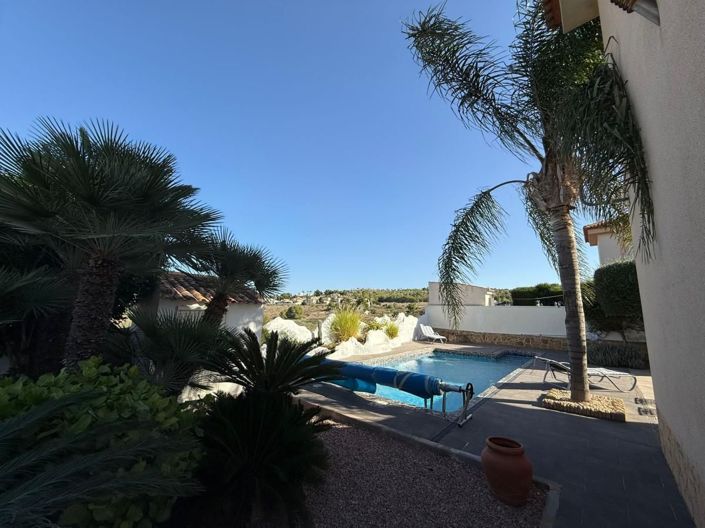 Image No.15-3 Bed Villa for sale