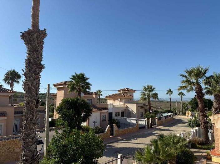 Image No.18-3 Bed Villa for sale