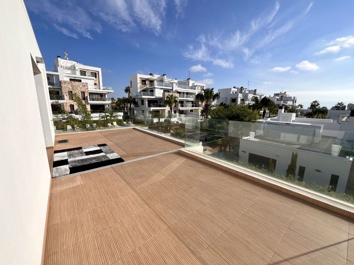 Image No.28-3 Bed Villa for sale