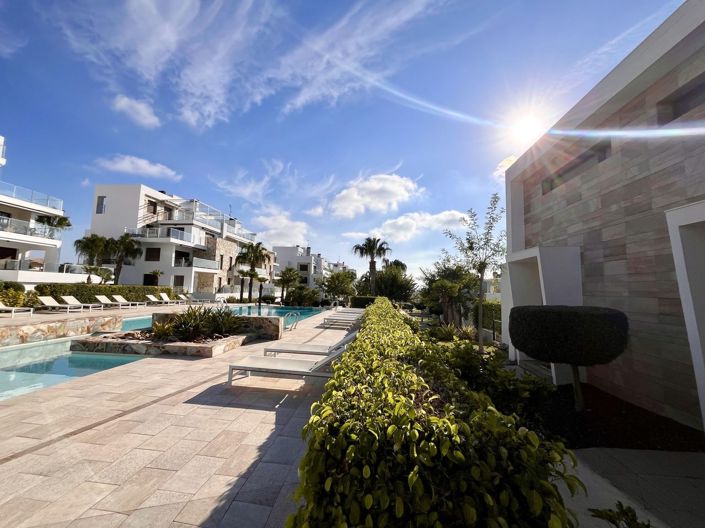 Image No.43-3 Bed Villa for sale