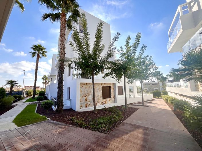 Image No.45-3 Bed Villa for sale