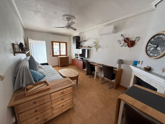 Image No.20-3 Bed Villa for sale