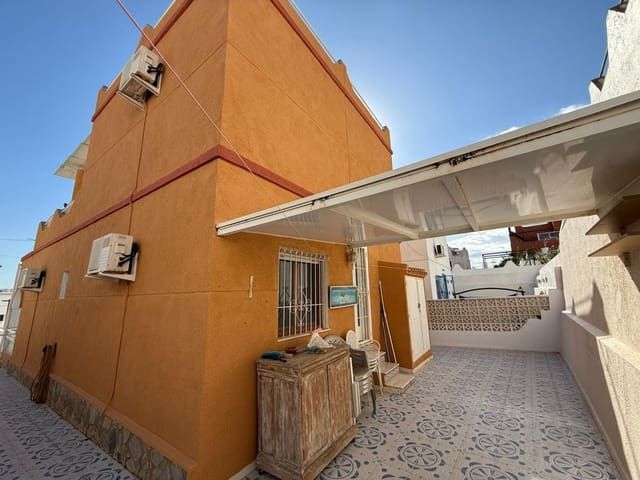 Image No.9-3 Bed Villa for sale