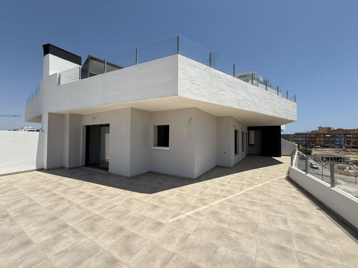 Image No.2-3 Bed Penthouse for sale