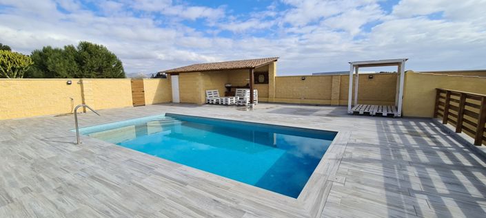 Image No.35-3 Bed Villa for sale