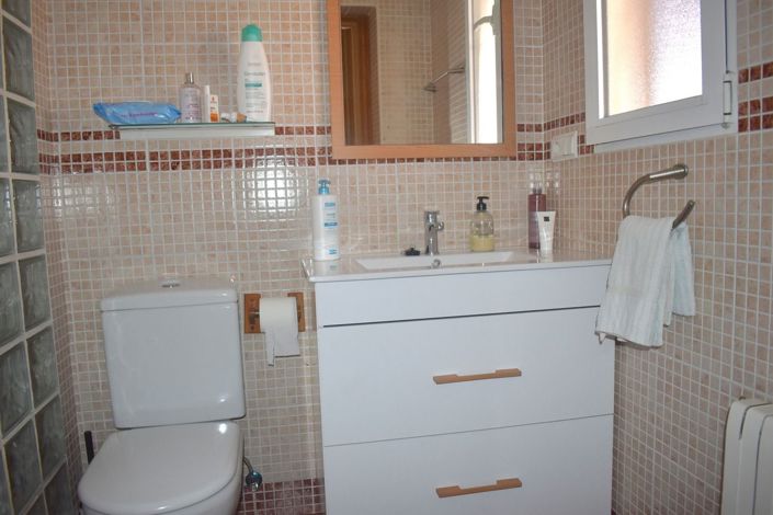 Image No.24-6 Bed Villa for sale