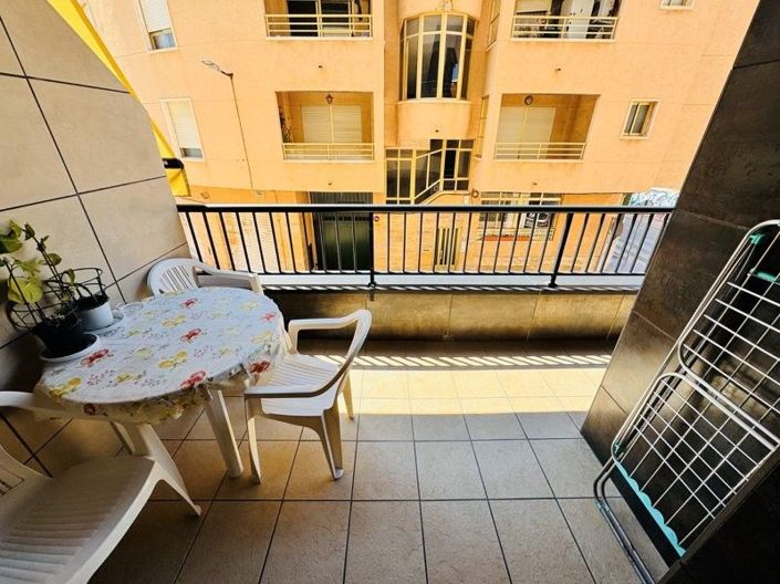 Image No.19-Appartement de 2 chambres à vendre à Torrevieja