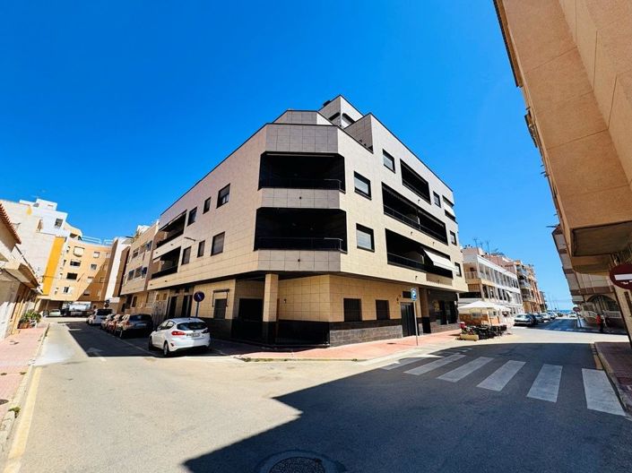 Image No.4-Appartement de 2 chambres à vendre à Torrevieja