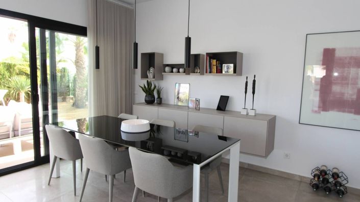Image No.14-3 Bed Villa for sale