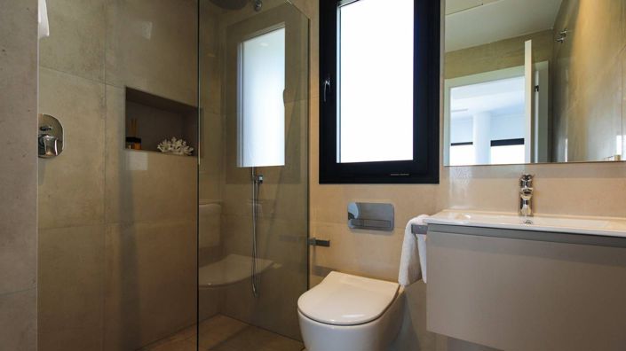 Image No.18-3 Bed Villa for sale