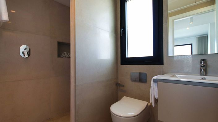 Image No.24-3 Bed Villa for sale