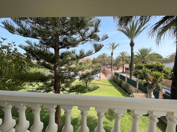 Image No.32-Villa de 8 chambres à vendre à Cabo Roig