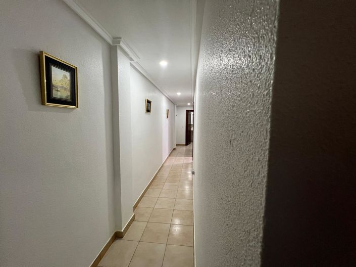 Image No.49-3 Bed Apartment for sale