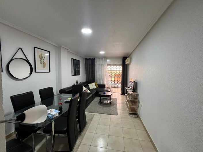 Image No.8-3 Bed Apartment for sale