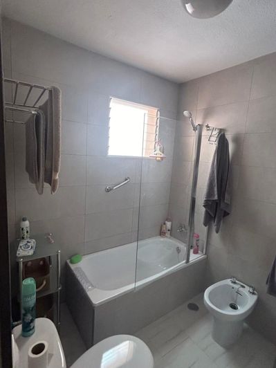 Image No.13-3 Bed House for sale