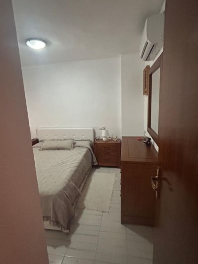 Image No.17-3 Bed House for sale