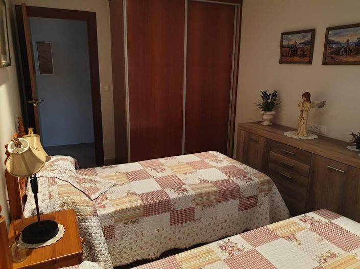 Image No.18-3 Bed Apartment for sale
