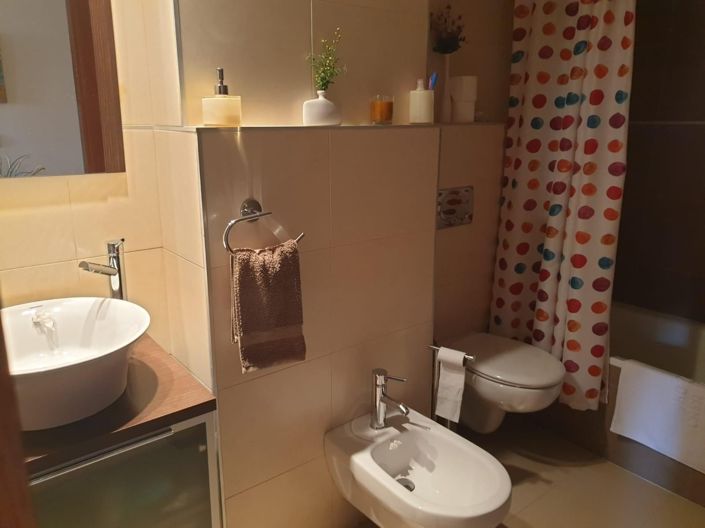 Image No.20-3 Bed Apartment for sale