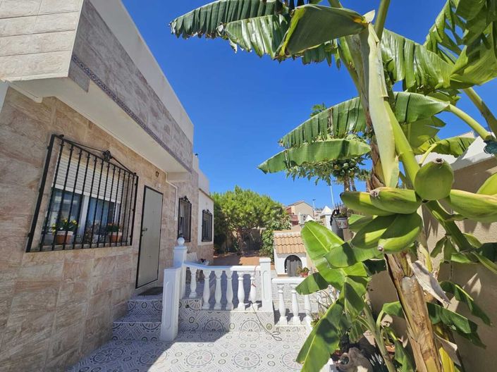 Image No.12-Villa de 3 chambres à vendre à Torrevieja