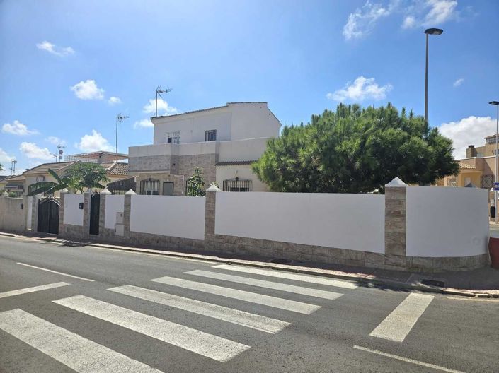 Image No.8-Villa de 3 chambres à vendre à Torrevieja