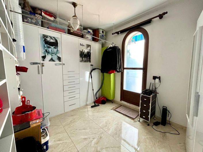 Image No.47-4 Bed Villa for sale