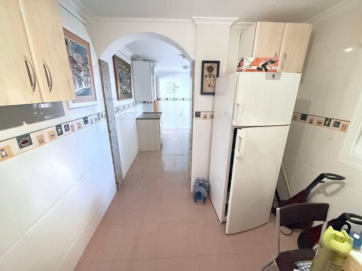 Image No.15-4 Bed Apartment for sale
