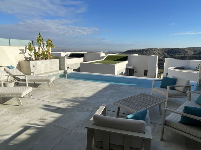 Image No.4-Villa de 4 chambres à vendre à Almoradí