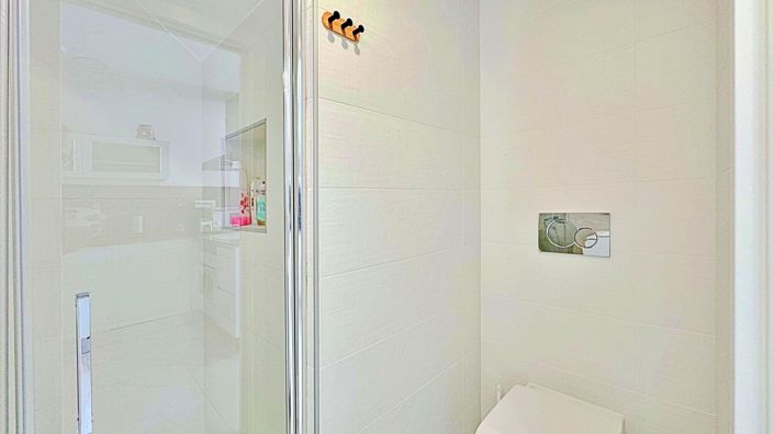 Image No.24-3 Bed House for sale