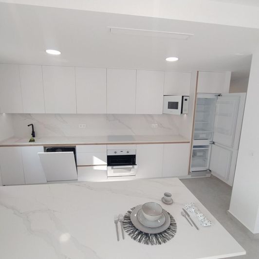 Image No.14-3 Bed Apartment for sale