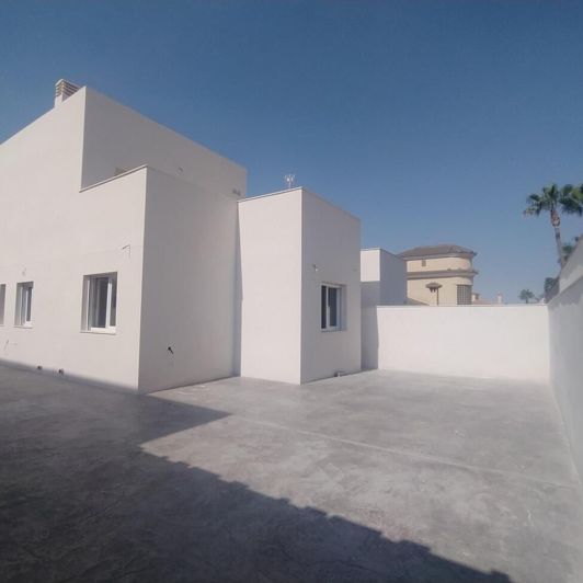 Image No.10-3 Bed Villa for sale
