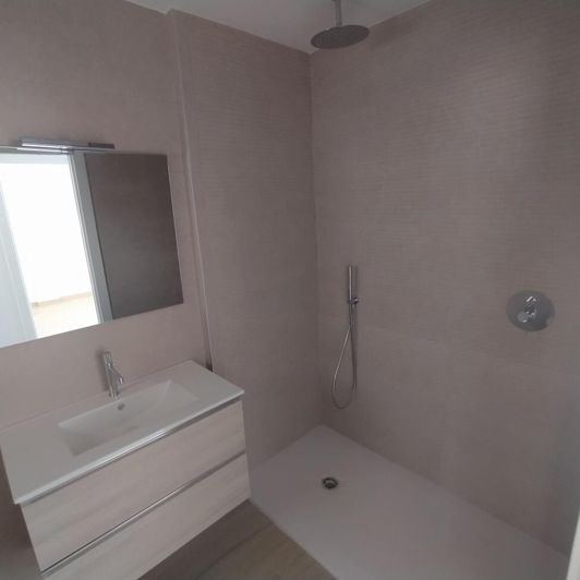 Image No.35-3 Bed Villa for sale
