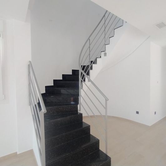 Image No.40-3 Bed Villa for sale