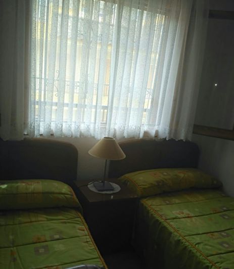 Image No.9-2 Bed House for sale