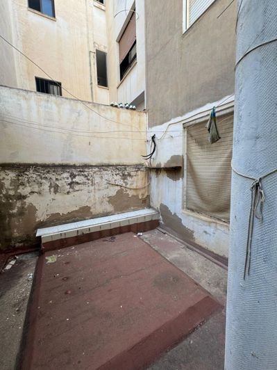 Image No.12-5 Bed Apartment for sale