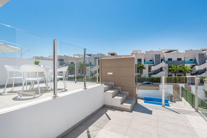 Image No.24-3 Bed Villa for sale