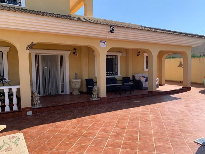 Image No.6-6 Bed Villa for sale