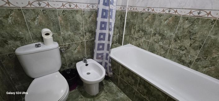 Image No.10-3 Bed Apartment for sale