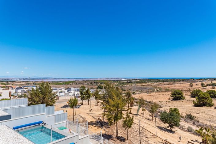 Image No.50-5 Bed Villa for sale
