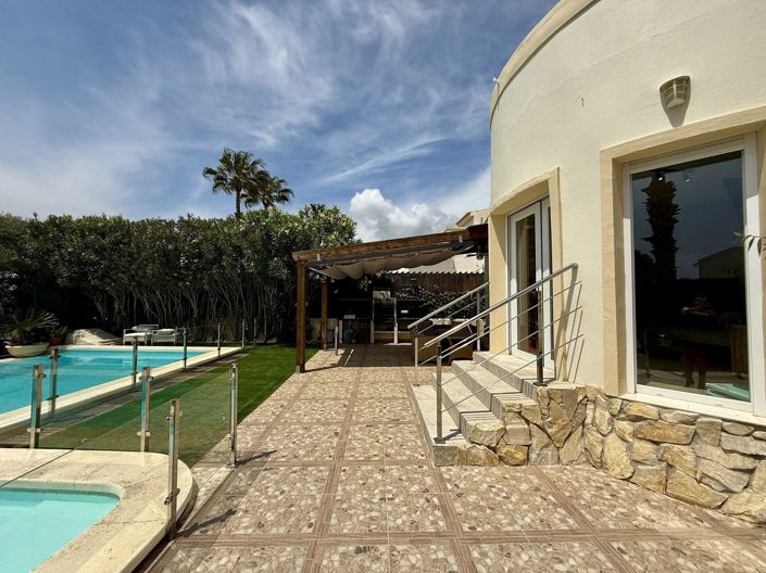 Image No.11-4 Bed Villa for sale