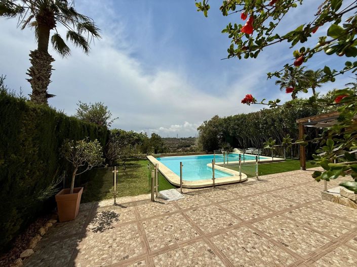 Image No.15-4 Bed Villa for sale