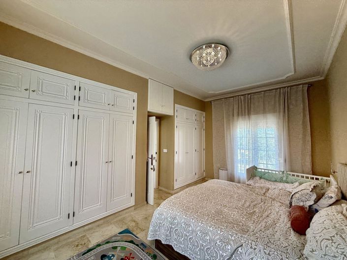 Image No.27-4 Bed Villa for sale