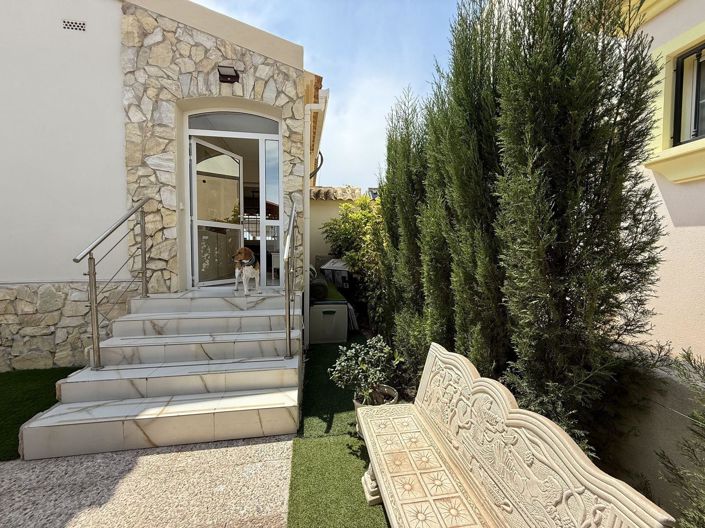 Image No.41-4 Bed Villa for sale