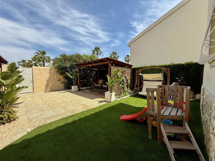 Image No.7-4 Bed Villa for sale