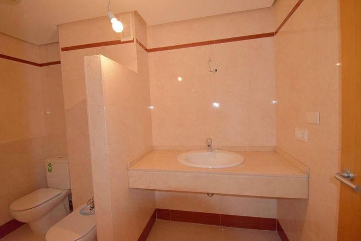 Image No.22-3 Bed Apartment for sale