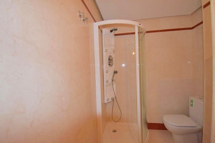 Image No.23-3 Bed Apartment for sale