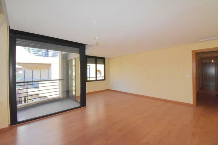 Image No.5-3 Bed Apartment for sale
