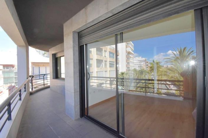 Image No.7-3 Bed Apartment for sale