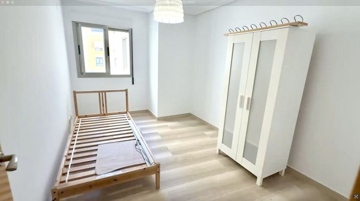 Image No.10-4 Bed Apartment for sale
